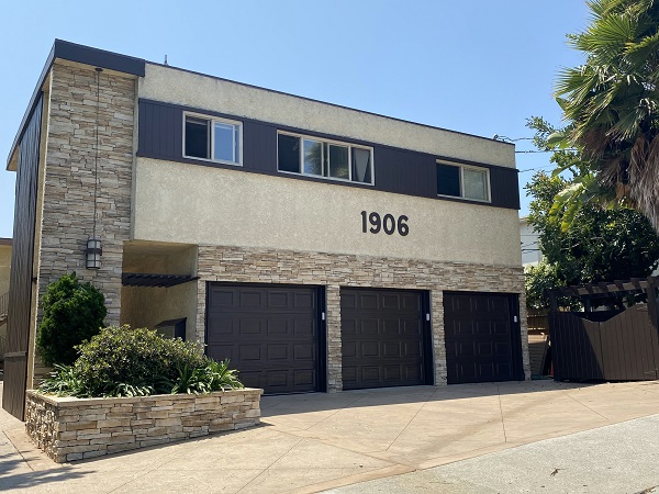 1906 Vanderbilt Exterior